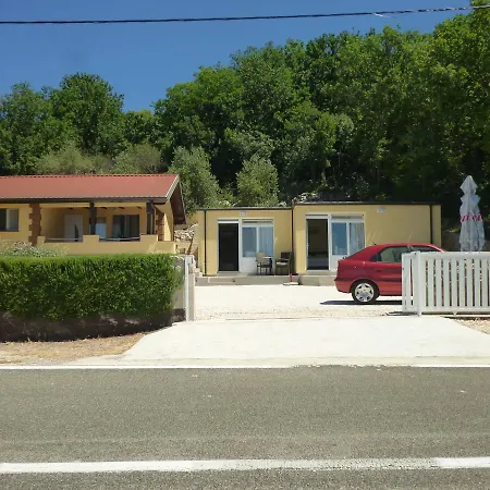 Appartamento Niko Starigrad Paklenica